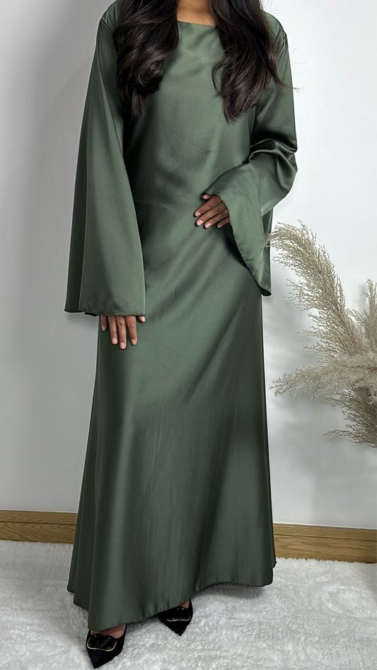 Zayna dress in khaki